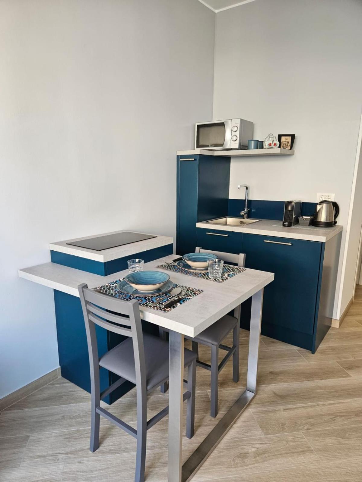Casa Al Mare Angela Appartement Ventimiglia Buitenkant foto